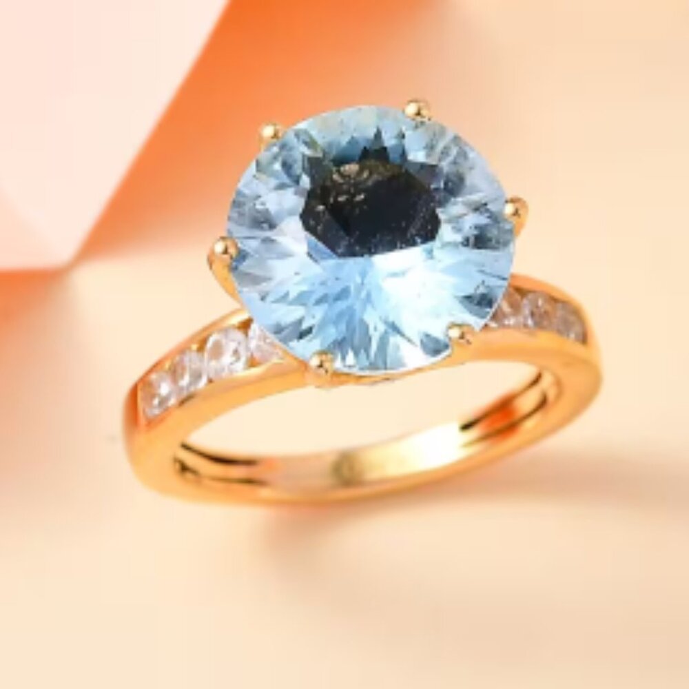Gorgeous 5.51 ctw Sky-Blue Topaz Millennium Cut and White Zircon Ring - Picture 3 of 5
